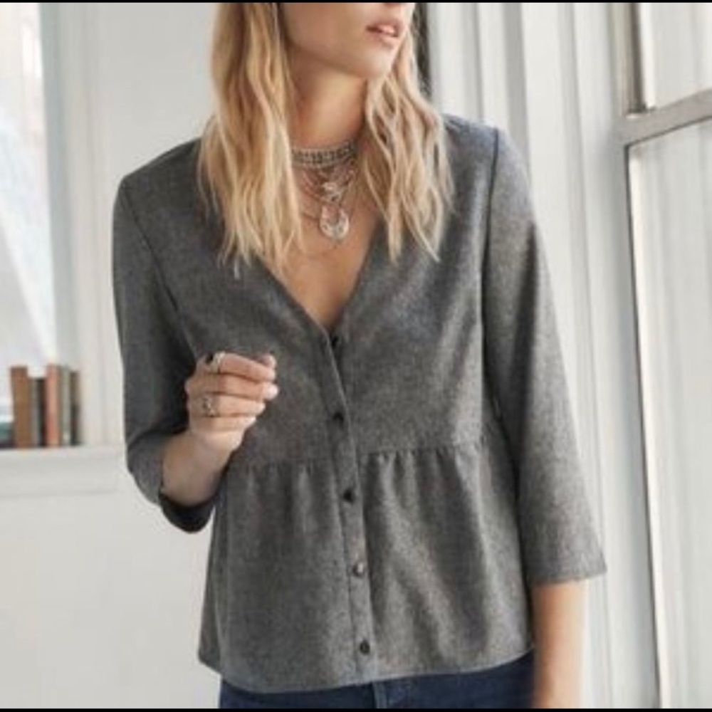 SEZANE L/S Cropped V-Neck Button-Down Blouse Top